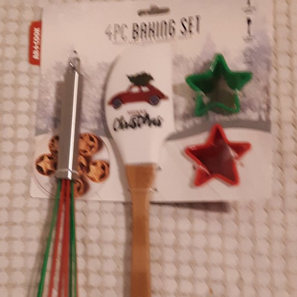 Art & Cook Xmas 4 PC BAKING SET - Picture 2 of 5